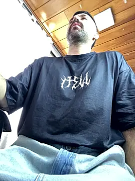 Snapshot of ADONIS_ART01 chatting on January 8, 2026, 2:19 pm ADONIS ART01 online show from January 8, 2026, 2:19 pm