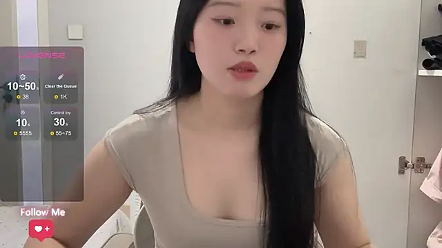 Snapshot of rose-u chatting on November 26, 2025, 1:17 am rose-u online show from November 26, 2025, 1:17 am