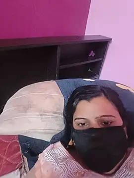 Snapshot of RESHMA_21 chatting on June 18, 2026, 10:14 pm RESHMA 21 online show from June 18, 2026, 10:14 pm