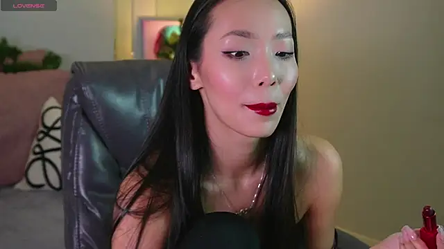 Snapshot of _MIURA_ chatting on January 5, 2025, 4:14 am MIURA online show from January 5, 2025, 4:14 am