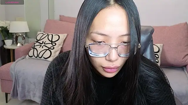 Snapshot of _MIURA_ chatting on September 13, 2025, 1:05 am MIURA online show from September 13, 2025, 1:05 am