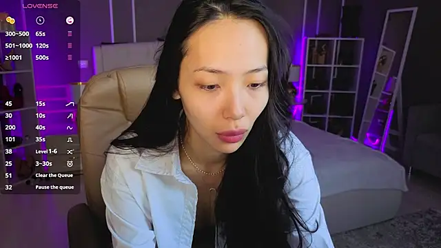  MIURA  online show from February 4, 2026, 1:00 am