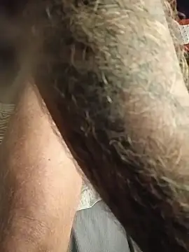 Hotbodyscottie online show from November 21, 2025, 8:35 am