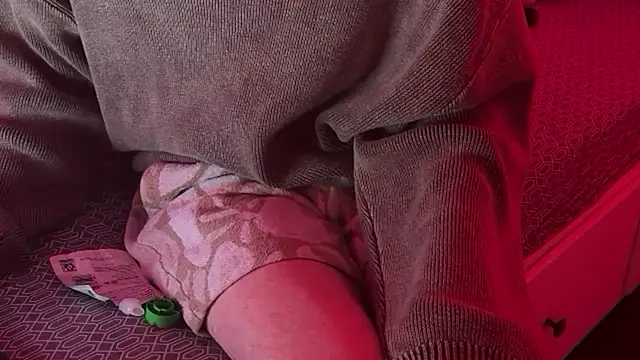 Snapshot of CupidZass chatting on November 12, 2025, 11:47 pm CupidZass online show from November 12, 2025, 11:47 pm