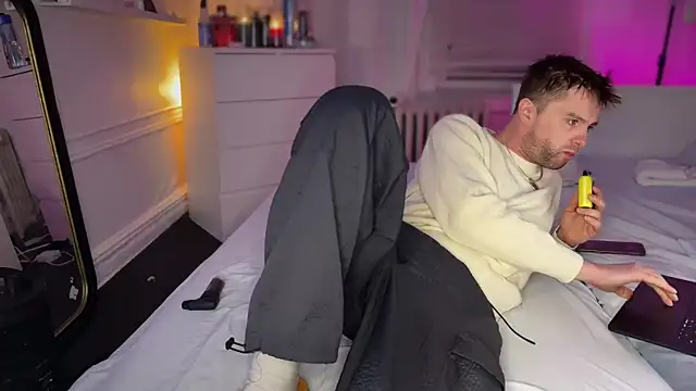 CupidZass online show from February 3, 2026, 10:48 pm