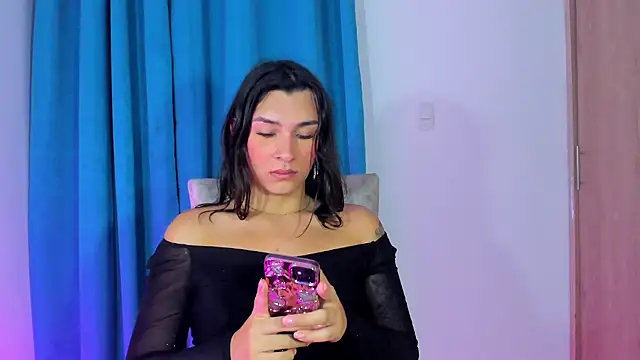 Camila Coxx online show from January 5, 2025, 7:49 am