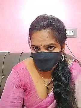 melina214 online show from July 20, 2026, 4:09 pm