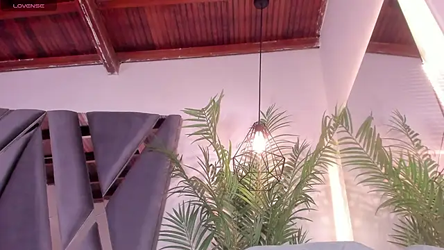 pamela-wells online show from March 4, 2025, 3:15 pm