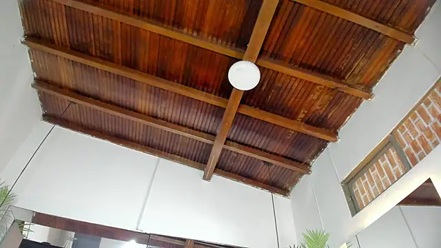 emily-fox online show from September 23, 2025, 11:02 am