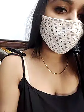 Snapshot of Gloie4u chatting on December 10, 2024, 2:06 pm Gloie4u online show from December 10, 2024, 2:06 pm