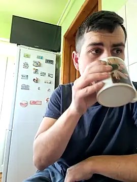 hornny1995 online show from February 21, 2025, 1:11 pm