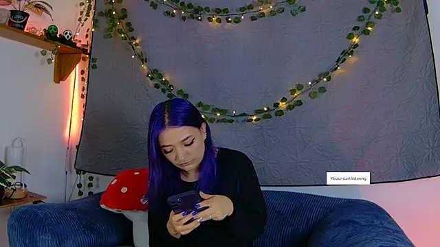 vayolett01 dakotta online show from November 9, 2025, 11:36 pm