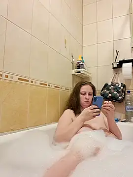 Sakura Green online show from March 7, 2026, 8:06 pm