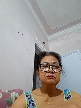 Hotestlove online show from March 29, 2026, 11:49 pm