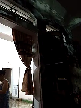 Hotestlove online show from April 5, 2026, 2:36 pm