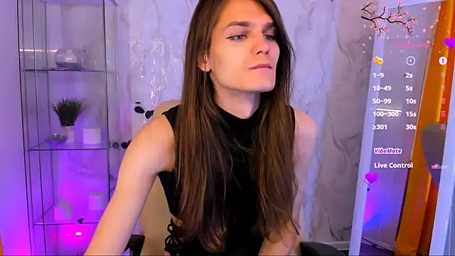 Snapshot of Will_Will_ chatting on October 31, 2025, 6:25 am Will Will online show from October 31, 2025, 6:25 am