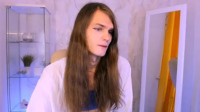 Snapshot of Will_Will_ chatting on December 2, 2025, 9:32 pm Will Will online show from December 2, 2025, 9:32 pm