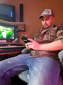 Foxyshaved online show from February 25, 2025, 1:17 pm