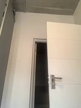 slimcateee online show from January 13, 2026, 5:57 am