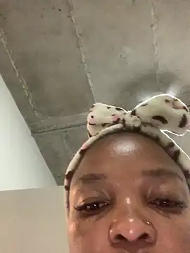 Snapshot of slimcateee chatting on February 26, 2026, 7:51 am slimcateee online show from February 26, 2026, 7:51 am