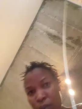 slimcateee online show from June 4, 2026, 7:58 am