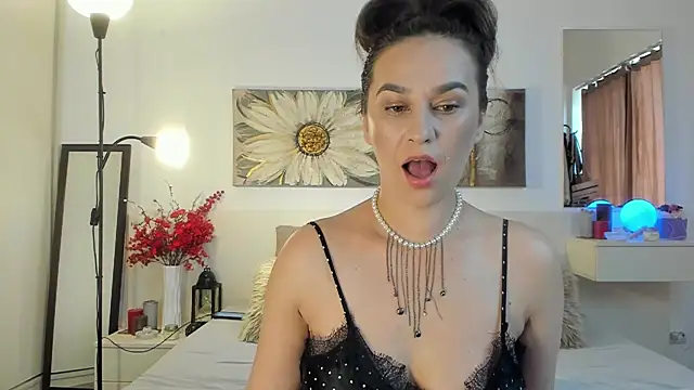 JoyCasidy online show from October 1, 2025, 10:54 am