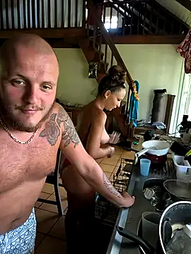 emma4xxx online show from March 7, 2025, 7:49 pm