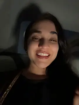 Snapshot of CuteeRose chatting on July 26, 2026, 4:36 pm CuteeRose online show from July 26, 2026, 4:36 pm
