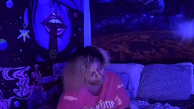 AutumnHart online show from December 15, 2024, 8:36 pm