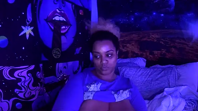 AutumnHart online show from December 19, 2024, 3:07 am