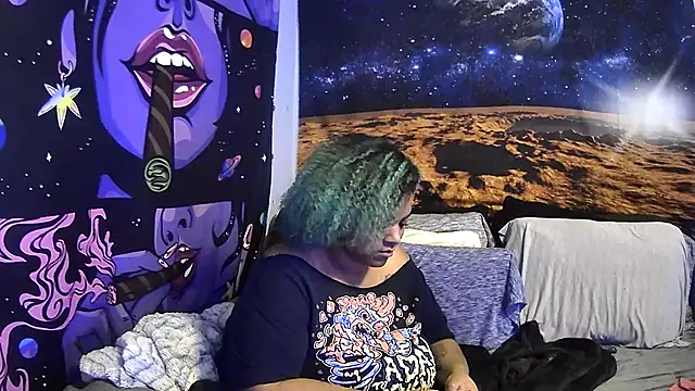 AutumnHart online show from February 6, 2025, 2:58 pm