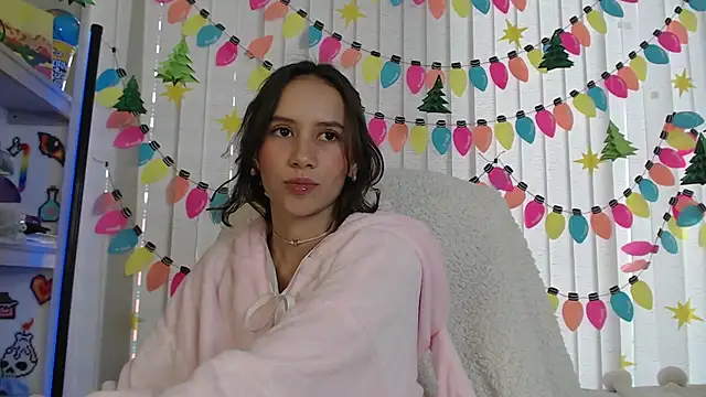 reaLISStic online show from December 16, 2024, 8:37 pm