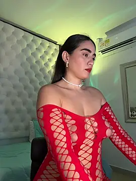 ZarahEvans online show from December 4, 2024, 7:45 pm