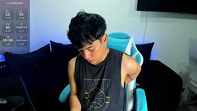 Franco Rizzo  online show from February 26, 2025, 11:37 pm