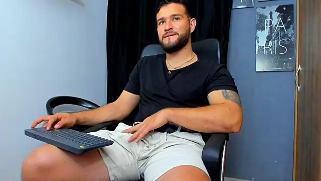 AndrewDiaz online show from December 23, 2025, 6:22 am