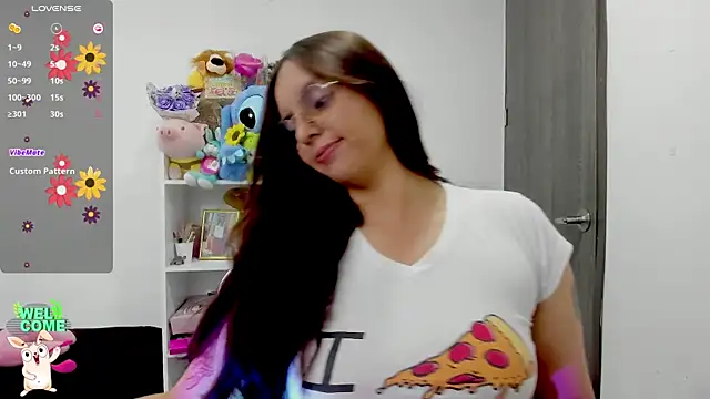 Valery7rose  online show from July 4, 2026, 3:29 pm