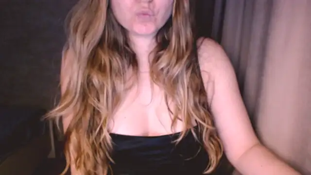 fiona cute 2 online show from October 19, 2025, 7:36 pm