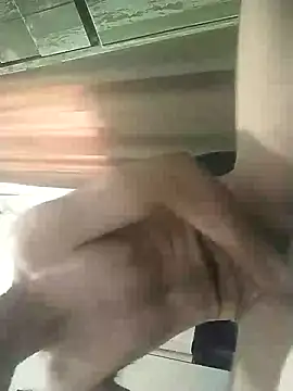 Loiroquermacho online show from March 31, 2026, 7:25 pm