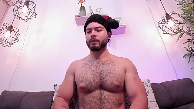 SebastianVilla  online show from December 24, 2024, 6:39 pm