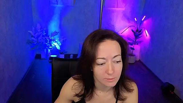 kimberlyray777 online show from October 16, 2025, 1:06 am
