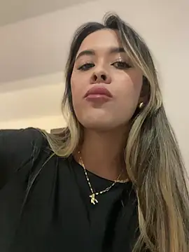 Snapshot of Emilia_Bakerr chatting on January 19, 2025, 6:21 pm Emilia Bakerr online show from January 19, 2025, 6:21 pm