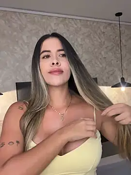 Snapshot of Emilia_Bakerr chatting on March 3, 2026, 7:31 pm Emilia Bakerr online show from March 3, 2026, 7:31 pm