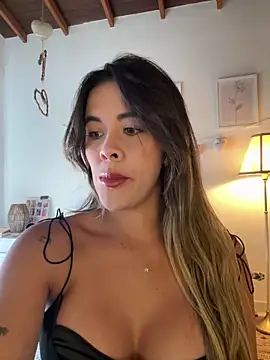 Emilia Bakerr online show from March 21, 2026, 6:44 pm