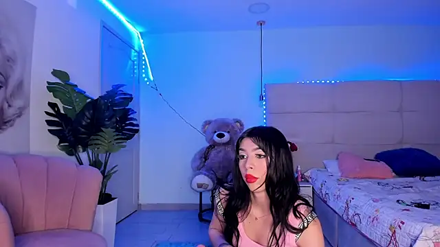 Marily Daniela  online show from December 15, 2024, 4:07 am