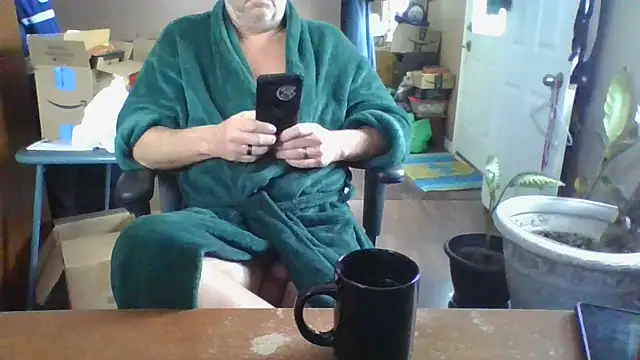 Snapshot of Daremeknot chatting on January 18, 2025, 3:38 pm Daremeknot online show from January 18, 2025, 3:38 pm