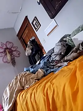 sweetkitty111 online show from January 12, 2025, 2:45 am