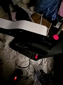 sweetkitty111 online show from February 19, 2026, 12:17 am