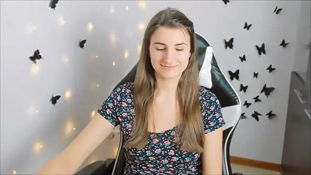 PumpkinCutiePie online show from March 18, 2025, 3:31 pm