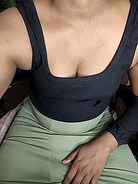 Telugu ammayi pooja online show from January 13, 2026, 9:25 am