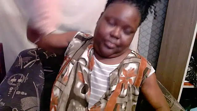 Snapshot of DripnWet chatting on March 24, 2026, 12:59 am DripnWet online show from March 24, 2026, 12:59 am